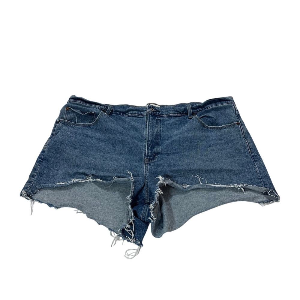 Abercrombie & Fitch Women’s 35/30 The 4” Mom Short High Rise Denim Closet Staple